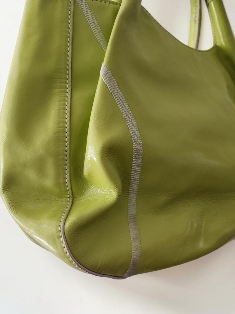 💚 Kate Spade Neon Green Tote Tennis Ball Inspired Statement Bag 💚 - Picture 10 of 16